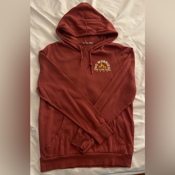 Lion king light hoodie/pull-over - Picture 2 of 4